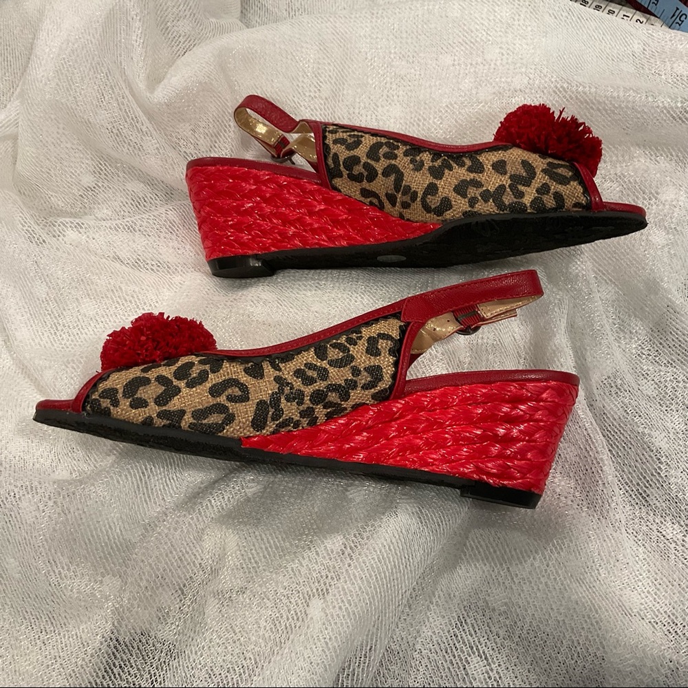 Poetic License Leopard Floral Sling Back Wedges sz 5 1/2